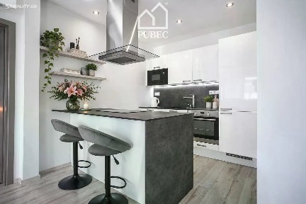 Prodej bytu 3+kk 64 m²