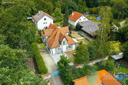 Ve Školkách, Hluboká nad Vltavou