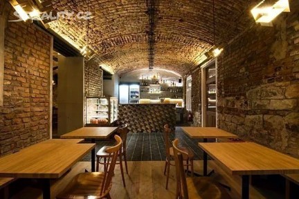Pronájem restaurace 64 m²