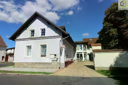 Prodej ubytovacího zařízení 607 m²