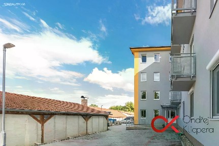 Pronájem bytu 2+kk 44 m²