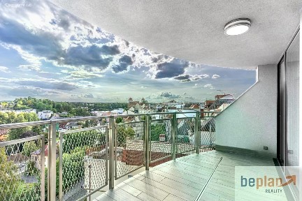 Pronájem bytu 3+kk 110 m²