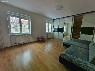 Pronájem bytu 4+1 90 m²