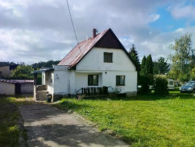 Pražská, Úvaly
