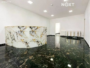 Prodej komerční nemovitosti 83 m²