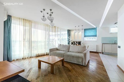 Pronájem bytu 3+kk 99 m²