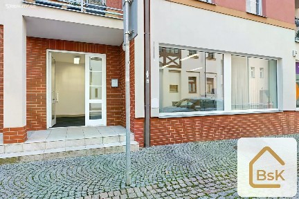 Prodej kanceláře 141 m²