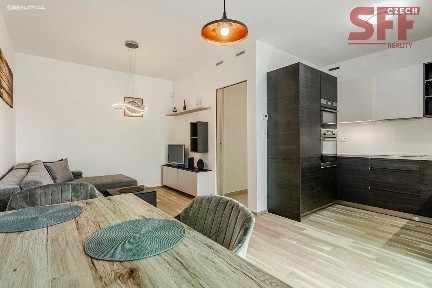 Pronájem bytu 2+kk 73 m²