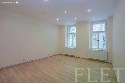 Pronájem bytu 1+1 50 m²