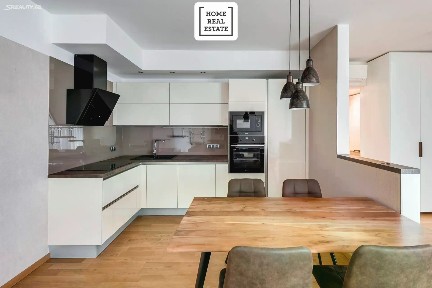 Pronájem bytu 2+kk 100 m²