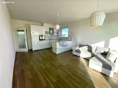 Pronájem bytu 2+kk 56 m²