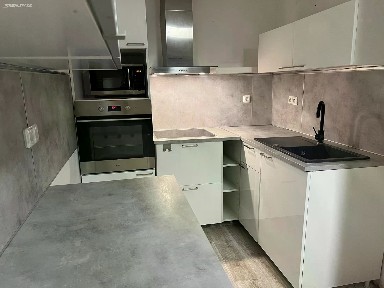 Pronájem bytu 2+kk 42 m²