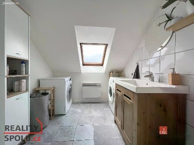 Pronájem bytu 1+1 40 m²