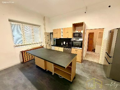 Prodej rodinného domu 150 m², pozemek 130 m²