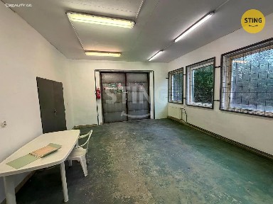 Prodej skladového prostoru 111 m²