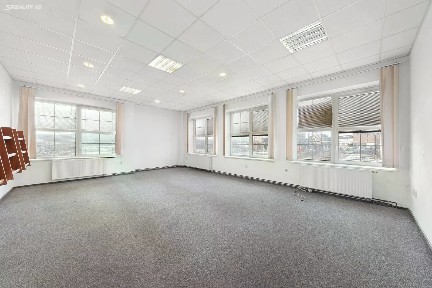 Pronájem skladového prostoru 48 m²