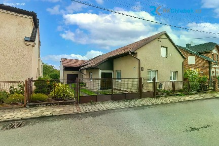 Výhon, Velké Hoštice