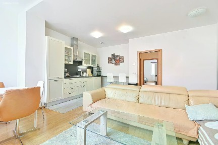 Pronájem bytu 3+kk 83 m²