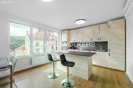 Pronájem bytu 3+kk 90 m²