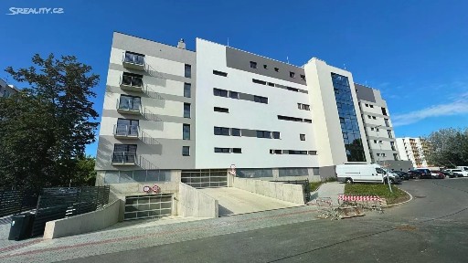 Pronájem bytu 2+kk 44 m²