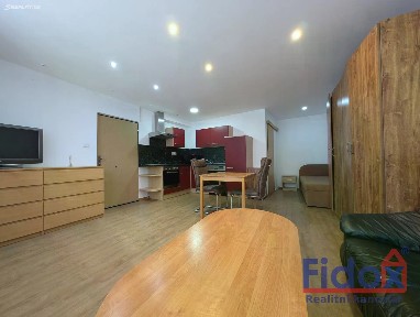 Pronájem bytu 1+kk 40 m²