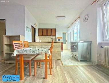 Pronájem bytu 3+kk 74 m²