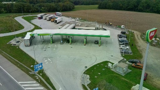 Prodej komerční nemovitosti 470 m²