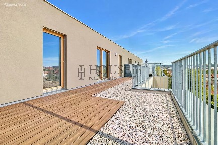 Pronájem bytu 3+kk 98 m²