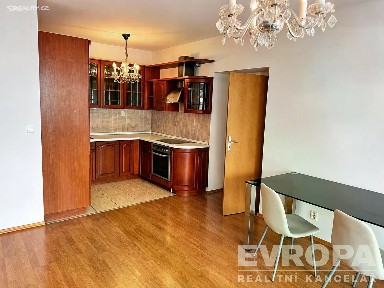 Pronájem bytu 3+kk 92 m²