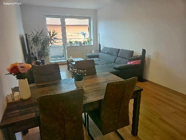 Pronájem bytu 3+kk 86 m²