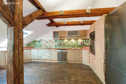 Pronájem bytu 4+kk 144 m²