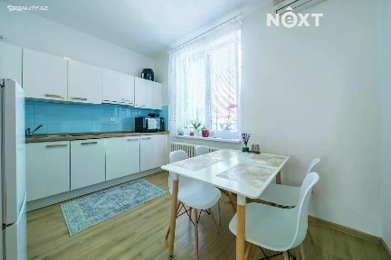 Pronájem bytu 1+1 37 m²