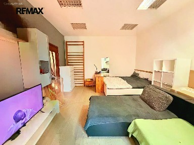 Pronájem bytu 1+kk 30 m²