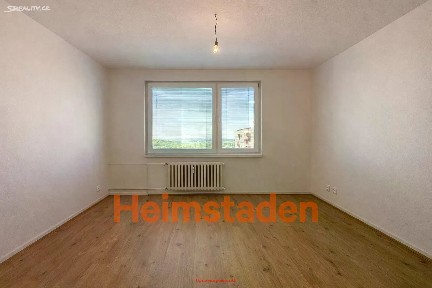 Pronájem bytu 1+1 38 m²
