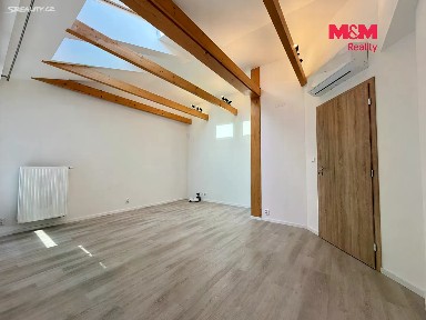 Pronájem bytu 2+1 53 m²