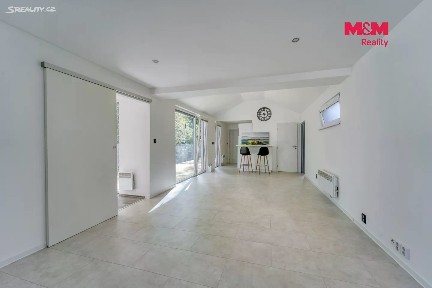 Pronájem bytu 3+kk 64 m²