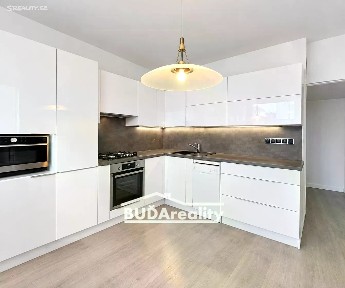Prodej bytu 2+1 56 m²