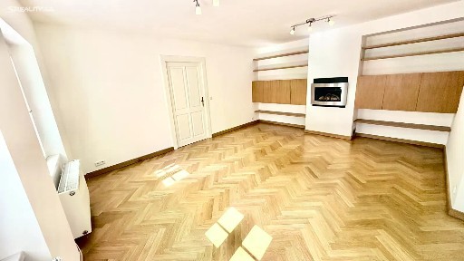 Pronájem bytu 4+kk 100 m²