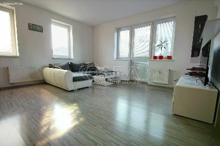 Pronájem bytu 3+kk 54 m²