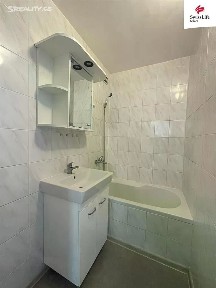 Pronájem bytu 1+1 40 m²