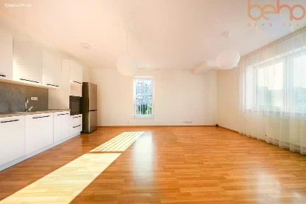 Pronájem bytu 2+kk 66 m²