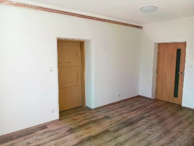 Pronájem bytu 3+kk 84 m²