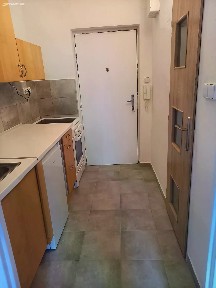 Pronájem bytu 1+kk 27 m²