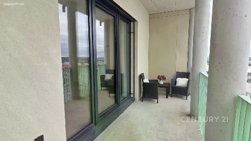 Pronájem bytu 1+kk 35 m²