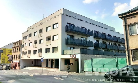 Pronájem bytu 1+kk 49 m²