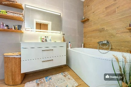 Pronájem bytu 3+kk 94 m²