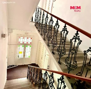 Pronájem kanceláře 84 m²