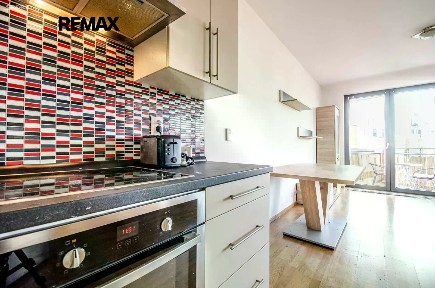 Pronájem bytu 3+kk 62 m²