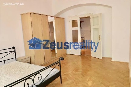 Pronájem bytu 1+1 48 m²