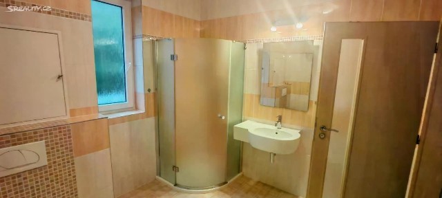 Pronájem bytu 2+kk 64 m²